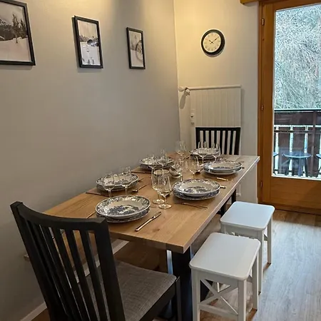 Melesez アパート